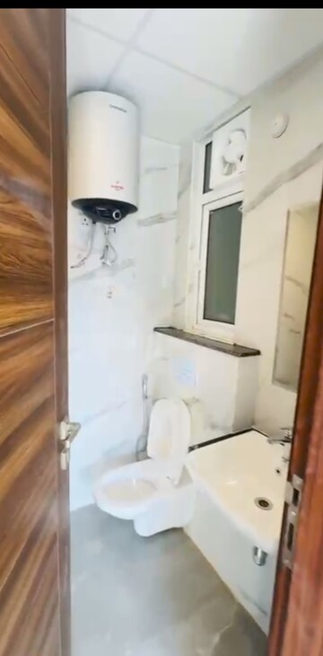 Bathroom in 3.5 BHK Apartment at M3M Soulitude, Sector 89 – for Rent