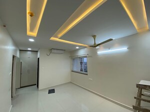Room in 3 BHK Apartment at Aurobindo The Regent, Kondapur – for Rent