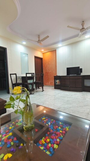 Living Room in 2 BHK Apartment at Hastiraj Apartment Vile Parle West, Vile Parle West – for Rent