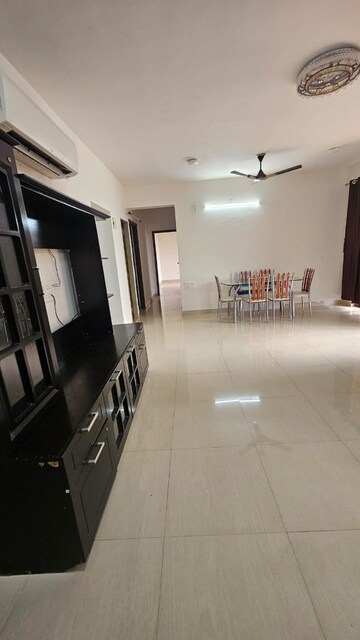 Living Room in 3 BHK Apartment at Manish Nagar – for Rent