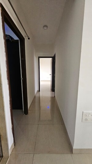 Building Lobby in 3 BHK Apartment at Manish Nagar – for Rent