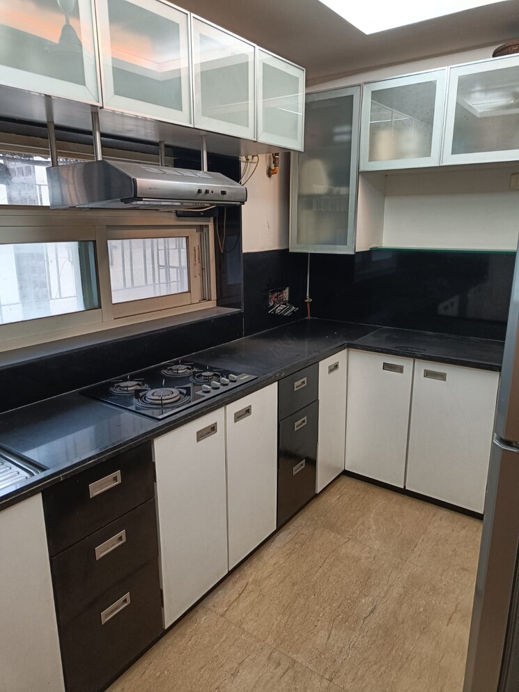 Kitchen, santacruz west 3 Bedroom 1200 Sq.Ft. Apartment In Santacruz West Mumbai 9322282