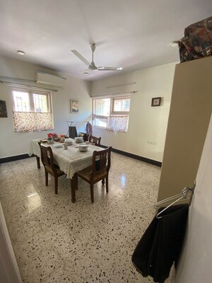 Team Area in 3 BHK Apartment at Louisiana Apartment, Santacruz West – for Rent