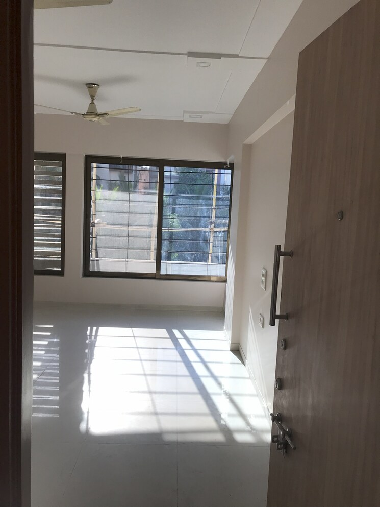 Room, damoji patil wadi 1 Bedroom 490 Sq.Ft. Apartment In Damoji Patil Wadi Thane 9030416