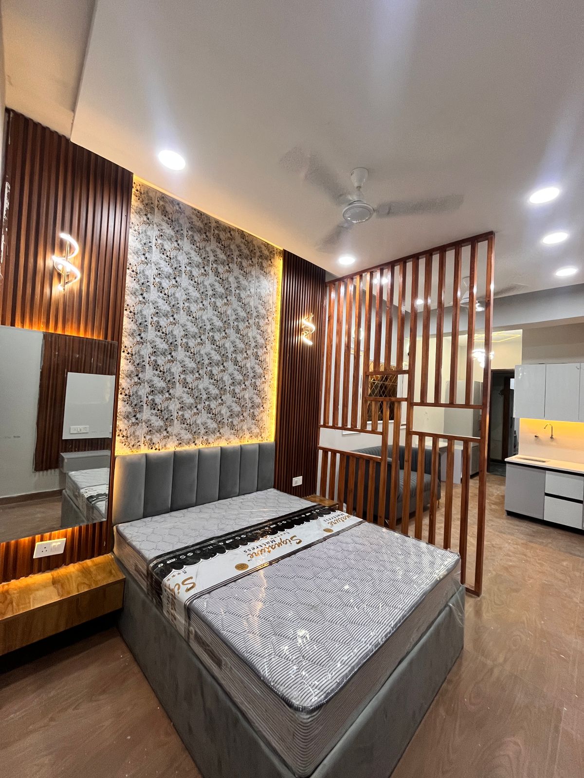 3 BHK Apartment For Rent in Amrapali Crystal Homes