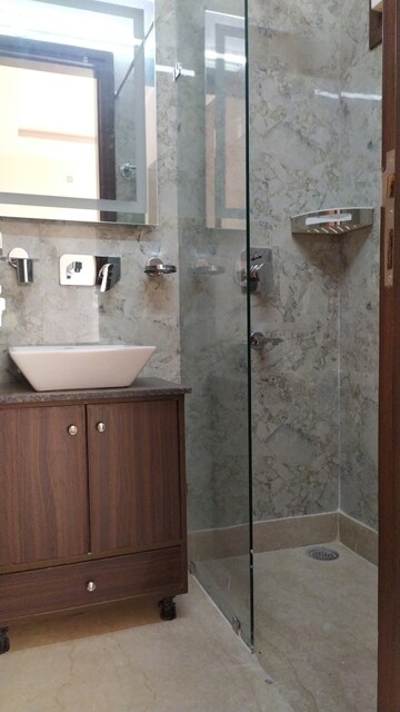 Attached Bathroom in 2 BHK Builder Floor at Kalkaji – for Rent