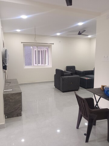 Team Area in 2 BHK Apartment at Narsingi – for Rent