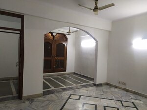 2 BHK Builder Floor For Rent in Chittaranjan Park