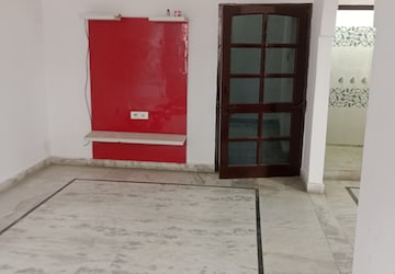 Room in 2 BHK Builder Floor at Huda – for Rent