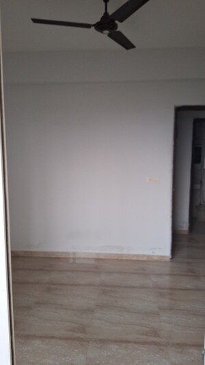 Room in 2 BHK Apartment at Pivotal Devaan, Sector 84 – for Rent