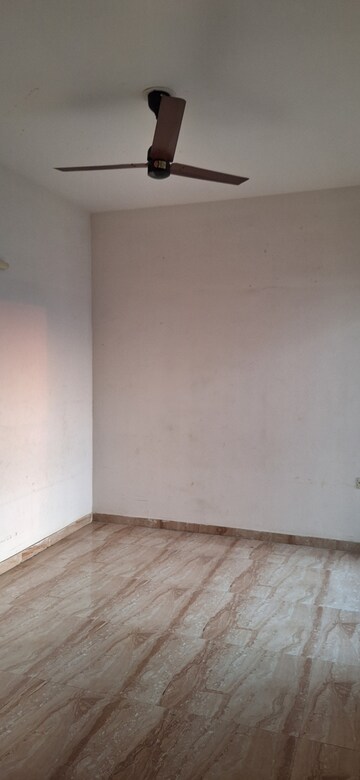 Room in 2 BHK Apartment at Pivotal Devaan, Sector 84 – for Rent
