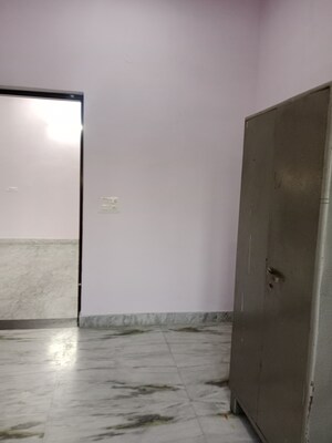 Room in 3 BHK Builder Floor at Huda – for Rent