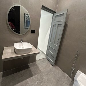 Bathroom in 3 BHK Builder Floor at South Extension I – for Rent