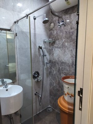 Bathroom in 1 BHK Apartment at Bandra West – for Rent