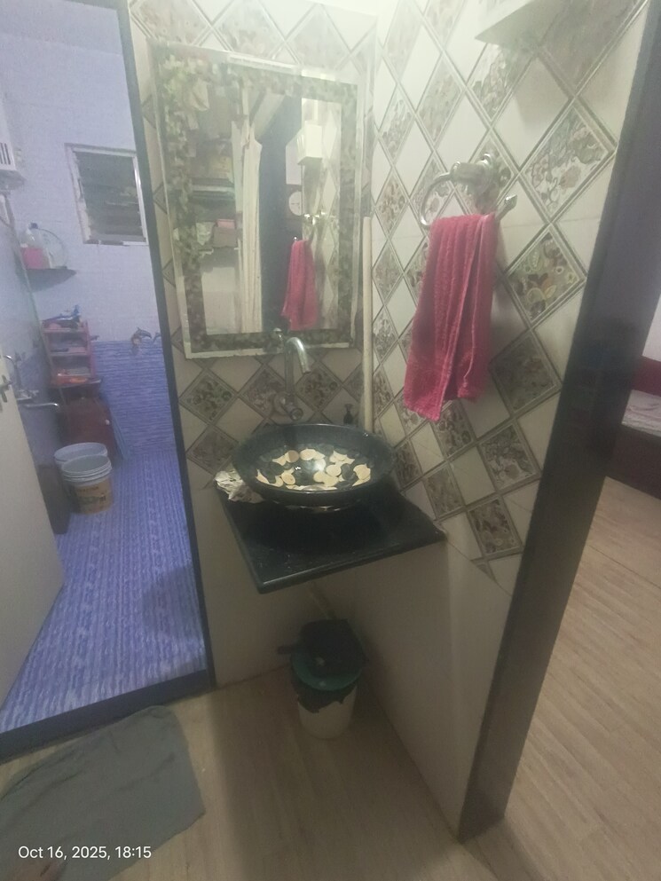 Bathroom, kranti nagar 1 Bedroom 580 Sq.Ft. Apartment In Kranti Nagar Pune 9322363