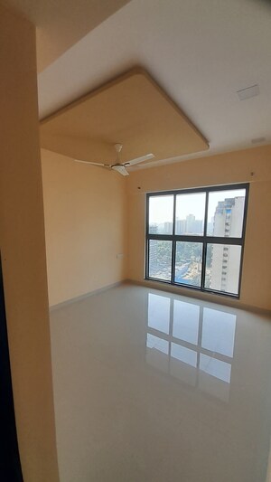 1 BHK Apartment For Rent in UK Iridium, Kandivali East