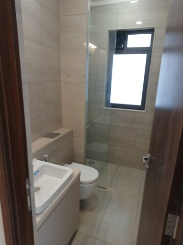 Bathroom in 4 BHK Apartment at Radius Residency and Anand Bhuvan, Santacruz West – for Rent