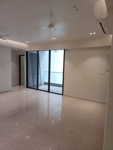 Living Room in 4 BHK Apartment at Radius Residency and Anand Bhuvan, Santacruz West – for Rent