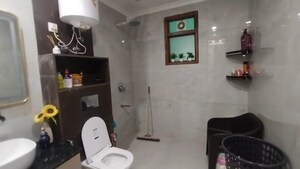 Furnished Amenities in 3 BHK Builder Floor at Sector 4 – for Sale