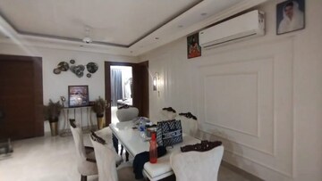 Team Area in 3 BHK Builder Floor at Sector 4 – for Sale