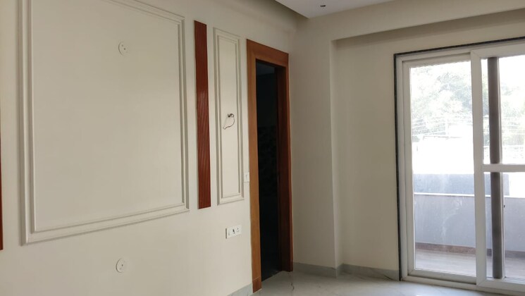 Room, sector 4 3 Bedroom 250 Sq.Yd. Builder Floor In Sector 4 Gurgaon 9322515