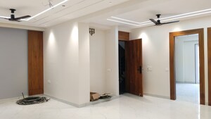 Room in 3 BHK Builder Floor at Sector 4 – for Sale