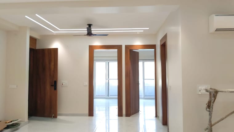 Room, sector 4 3 Bedroom 250 Sq.Yd. Builder Floor In Sector 4 Gurgaon 9322515