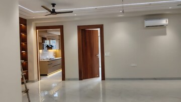 Room in 3 BHK Builder Floor at Sector 4 – for Sale