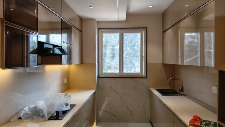 Kitchen, sector 4 3 Bedroom 250 Sq.Yd. Builder Floor In Sector 4 Gurgaon 9322515