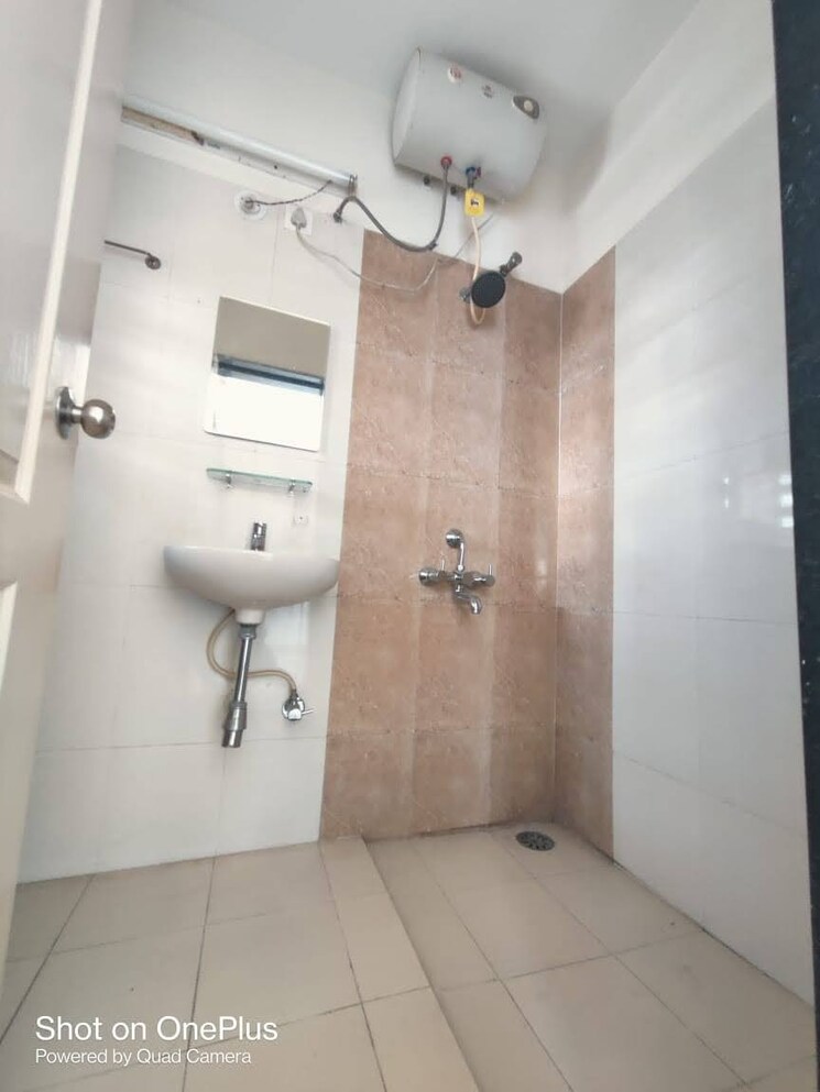 Bathroom, shree-apartments-bavdhan 2 Bedroom 1013 Sq.Ft. Apartment In Bavdhan Pune 9322501