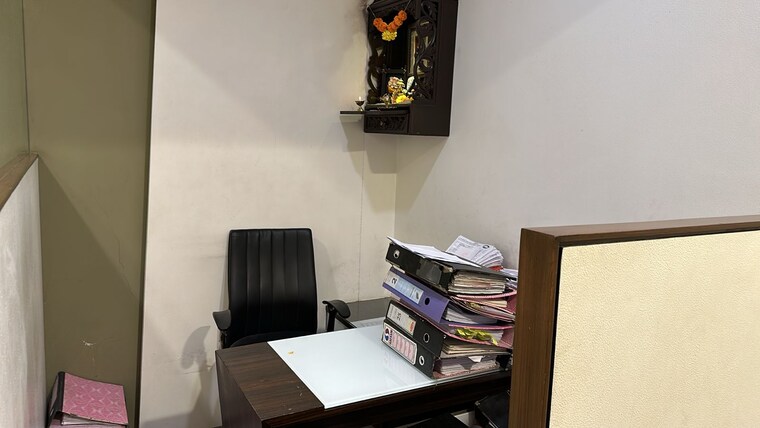 Team Area, sita-estate Commercial Office Space 1664 Sq.Ft. In Chembur Mumbai 9322590