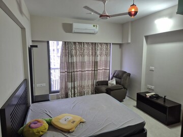 Team Area in 3 BHK Apartment at Shree Krishna Navageeta, Chembur – for Rent