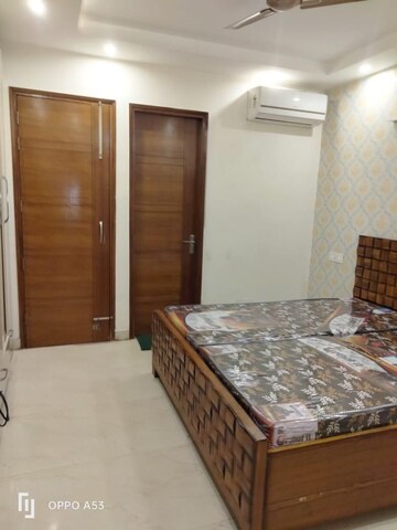 Bedroom in 3 BHK Builder Floor at Sunshine Enclave, Vip Road – for Rent