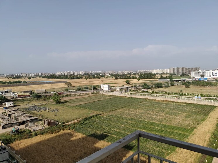 Exterior View, international airport road 3 Bedroom 1800 Sq.Ft. Apartment In International Airport Road Zirakpur 9322540