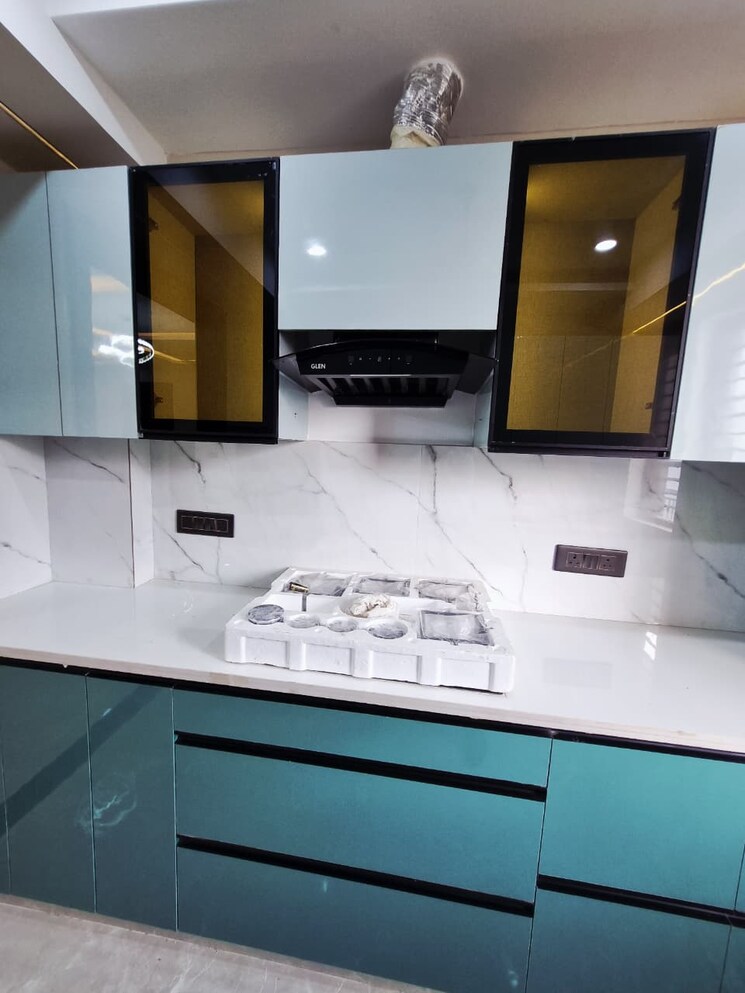 Kitchen, sector 85 4 Bedroom 350 Sq.Yd. Builder Floor In Sector 85 Faridabad 9322657