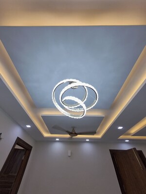 Furnished Amenities in 4 BHK Builder Floor at Sector 85 – for Sale