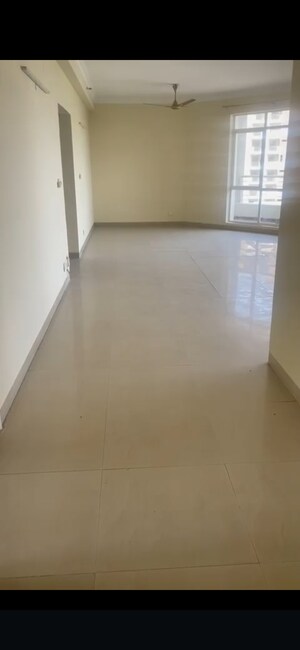 Room in 3 BHK Apartment at Raheja Vedaanta, Sector 108 – for Rent