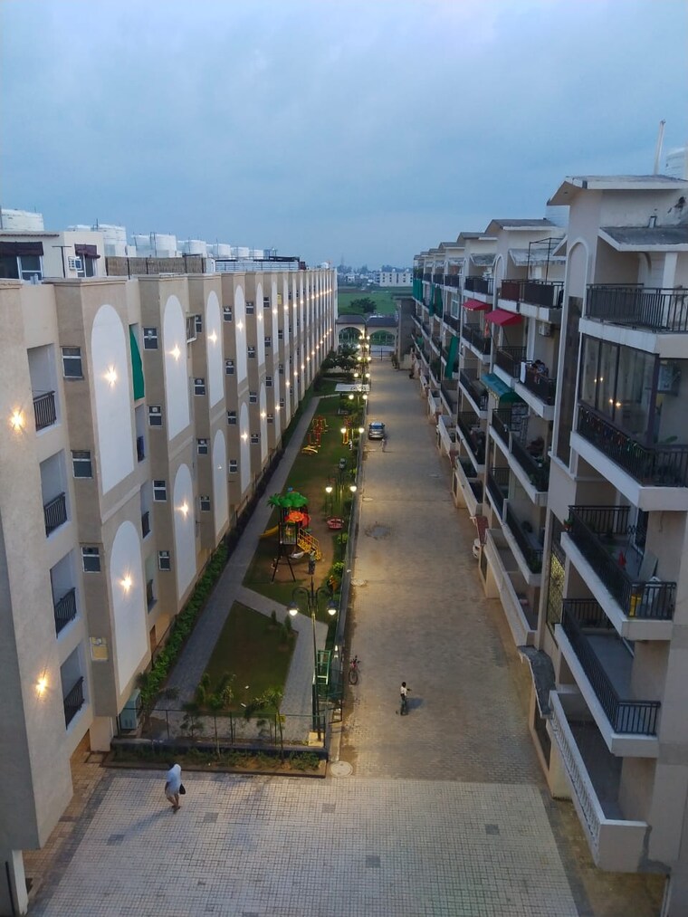 Exterior View, crd-golden-castle 3 Bedroom 1800 Sq.Ft. Apartment In Patiala Road Zirakpur 9322664