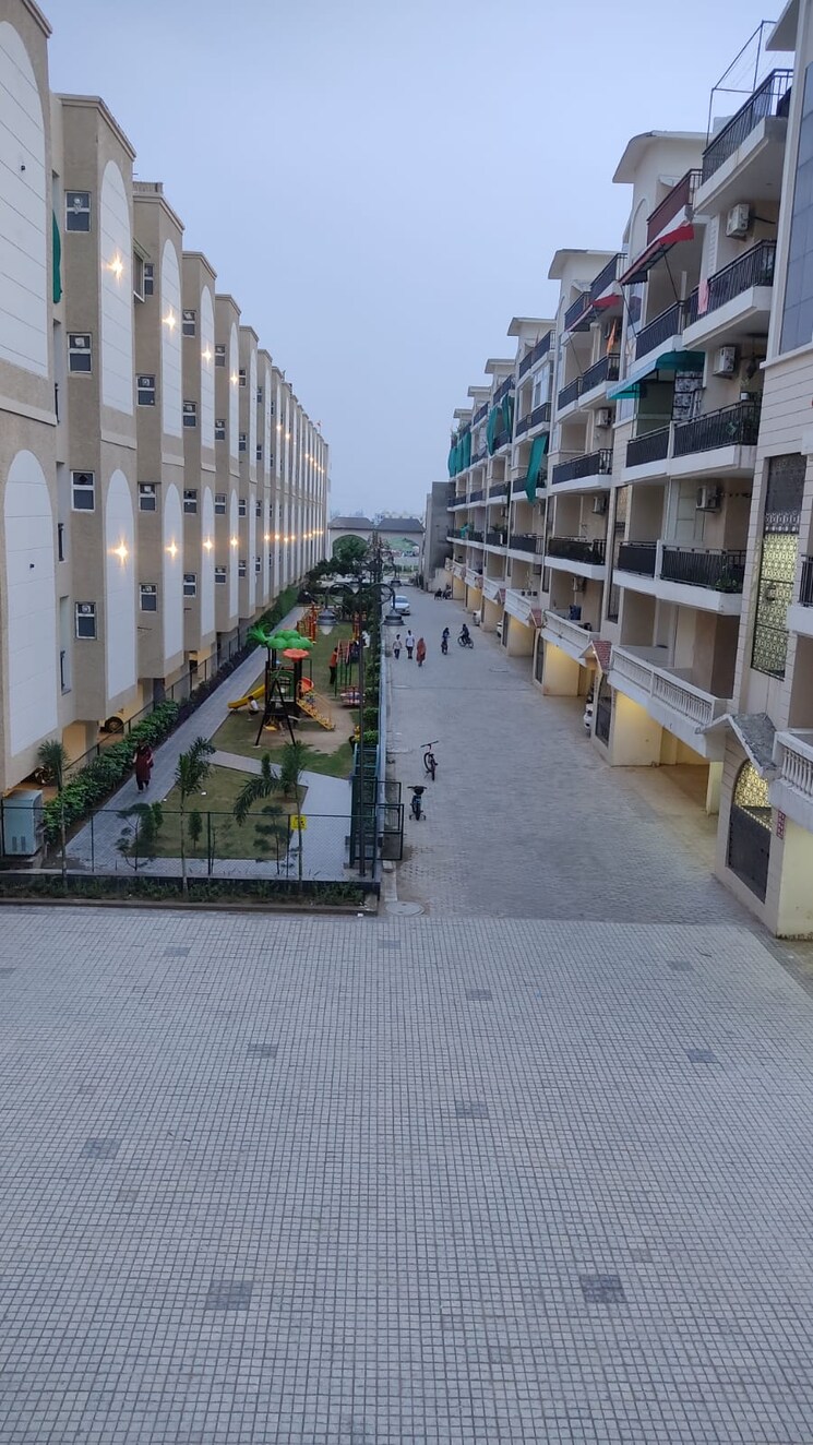 Exterior View, crd-golden-castle 3 Bedroom 1800 Sq.Ft. Apartment In Patiala Road Zirakpur 9322664