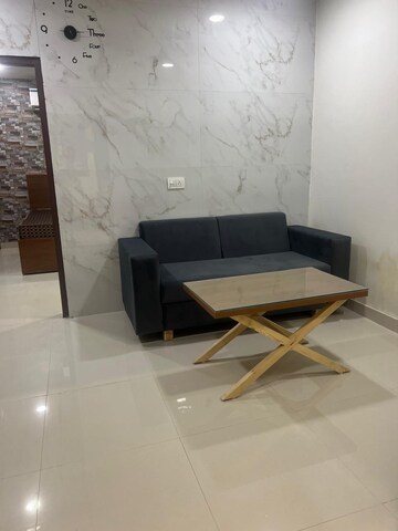 Team Area in 1 BHK Builder Floor at Vip Road – for Rent