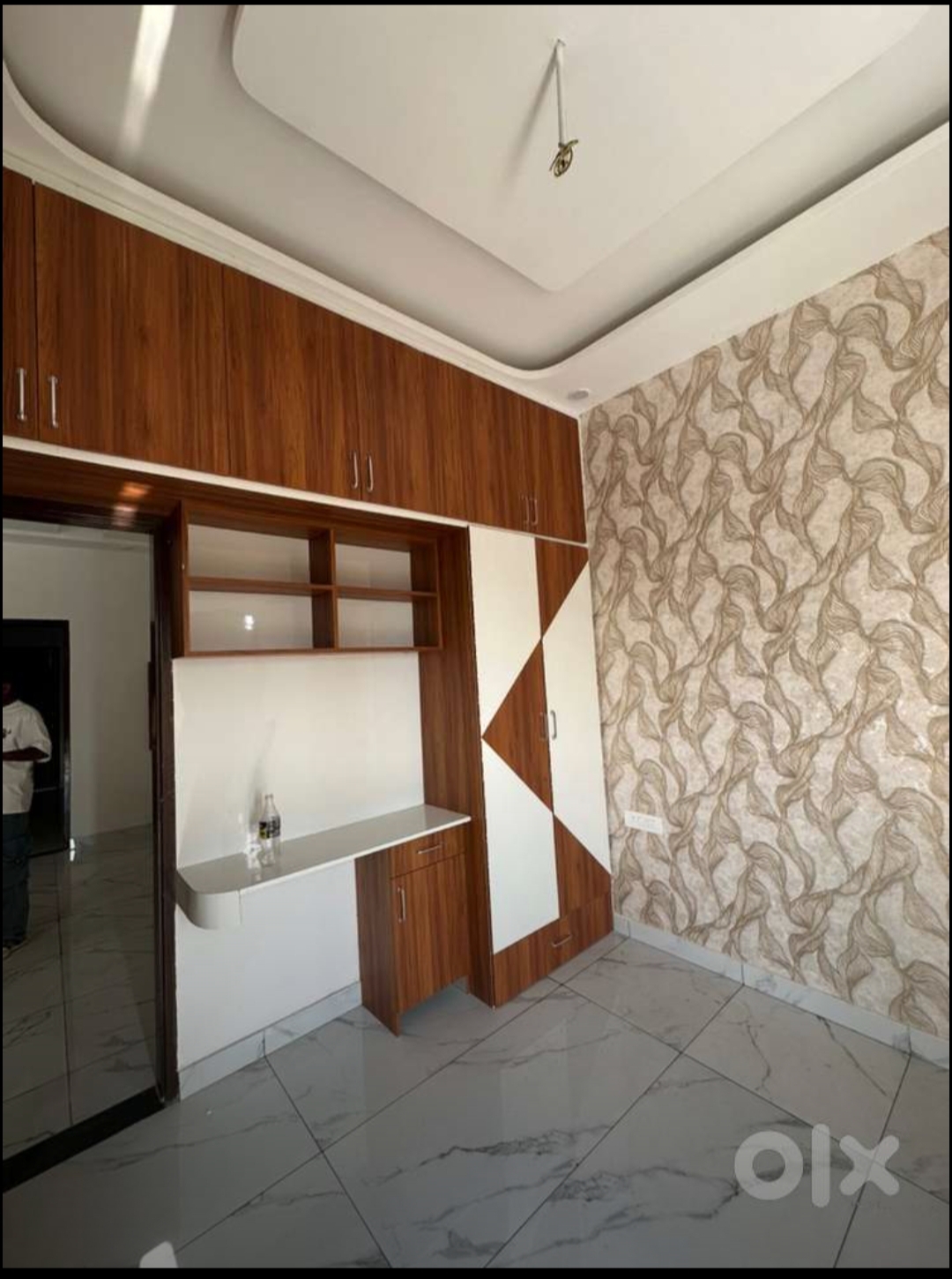 3 BHK + Extra Room Apartment For Rent in Singla South City