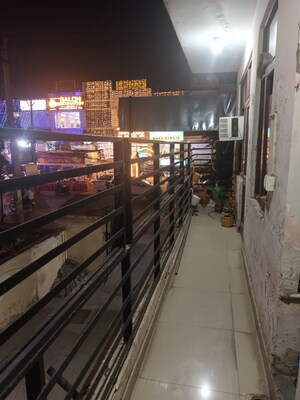 2 BHK Apartment For Rent in Milton Tower, Vip Road