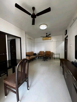 Living Room in 2.5 BHK Apartment at Ghodbunder Road – for Rent