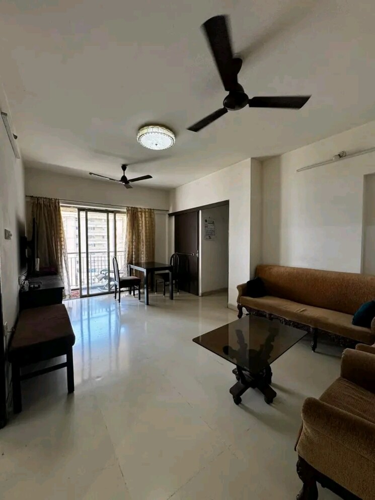 Living Room, ghodbunder road 2.5 Bedroom 838 Sq.Ft. Apartment In Ghodbunder Road Thane 9322758