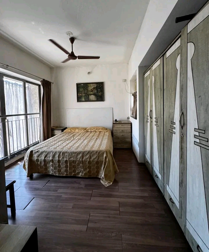 2.5 BHK + Servant Room Apartment For Rent in Ghodbunder Road