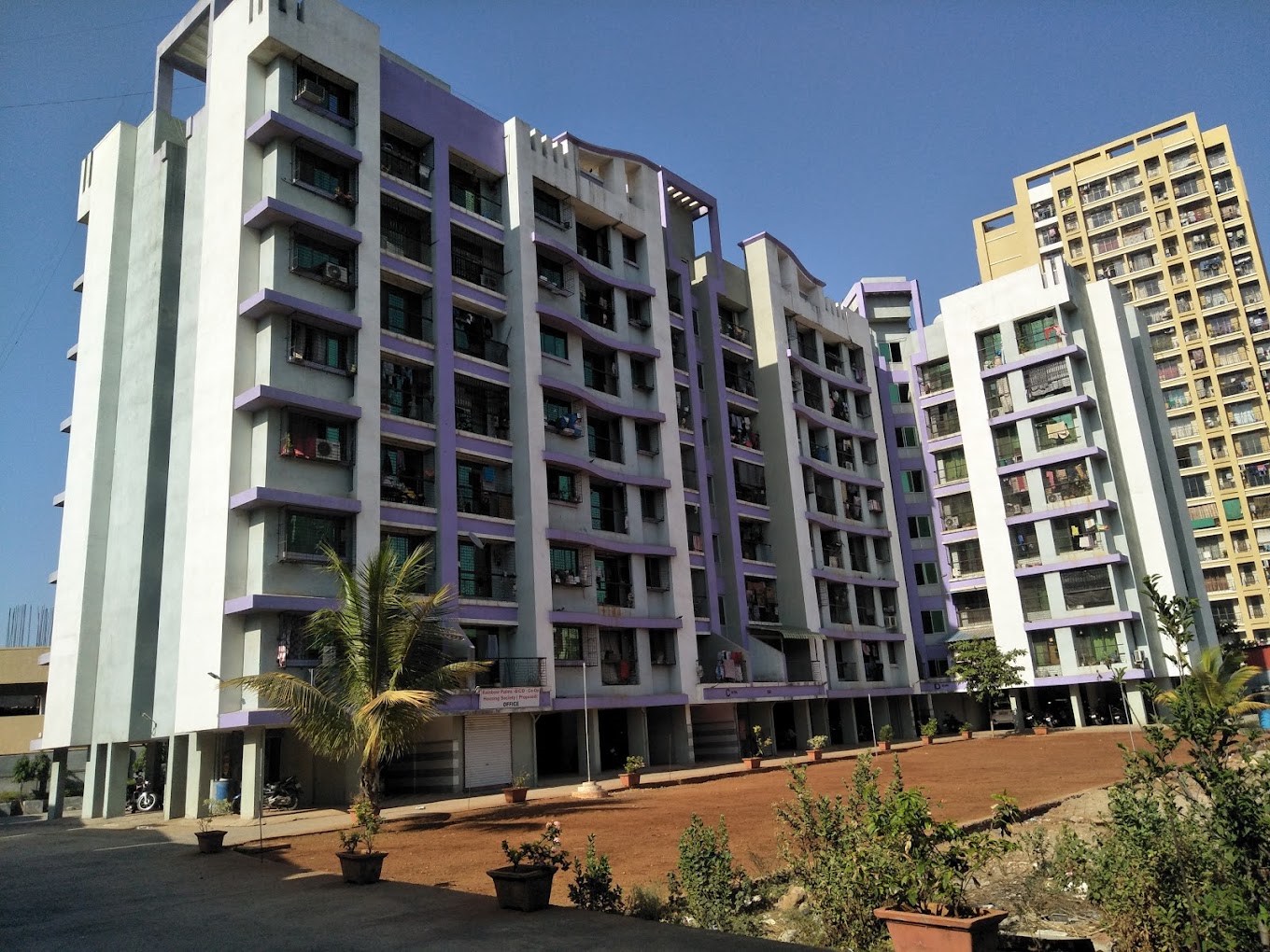 2 BHK 650 Sq.Ft. Apartment in Rainbow Palm