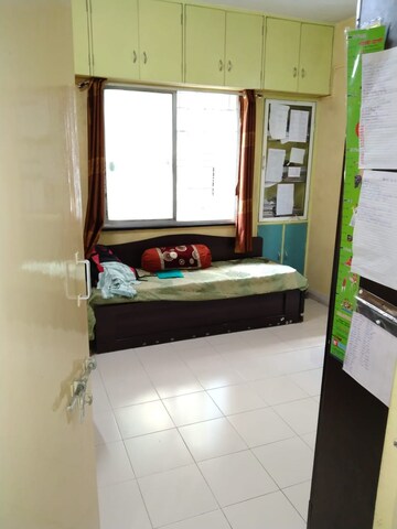 Bedroom in 1 BHK Apartment at Mayur Colony – for Rent