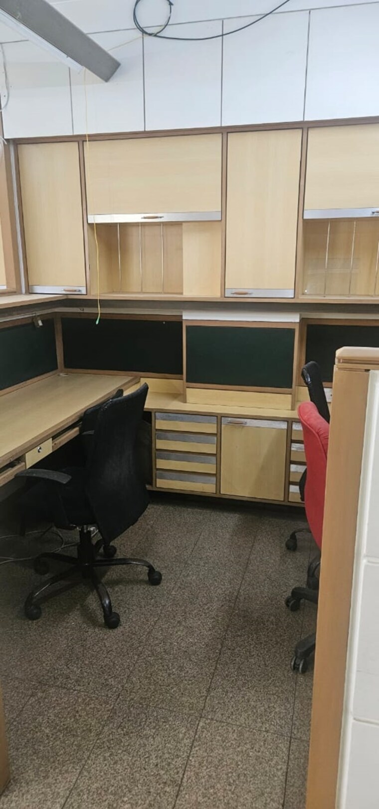 Team Area, kalpataru-court Commercial Office Space 1300 Sq.Ft. In Chembur Mumbai 9322796