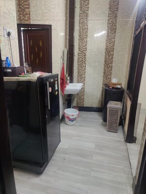 Living Room in 2 BHK Builder Floor at Laxmi Nagar – for Rent