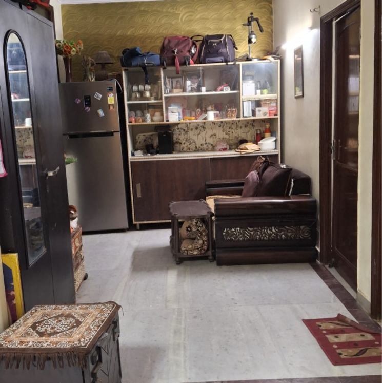 Living Room, sector 23 2.5 Bedroom 1200 Sq.Ft. Villa In Sector 23 Gurgaon 9322817